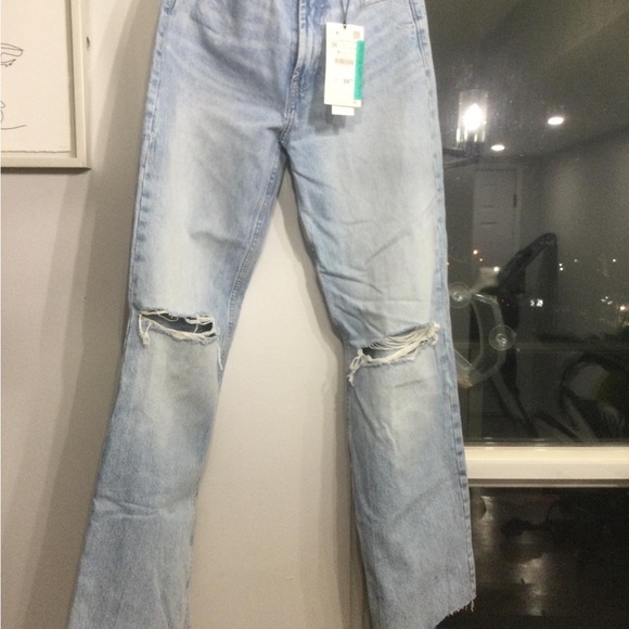 Brand new Zara jeans - Picture 2 of 2